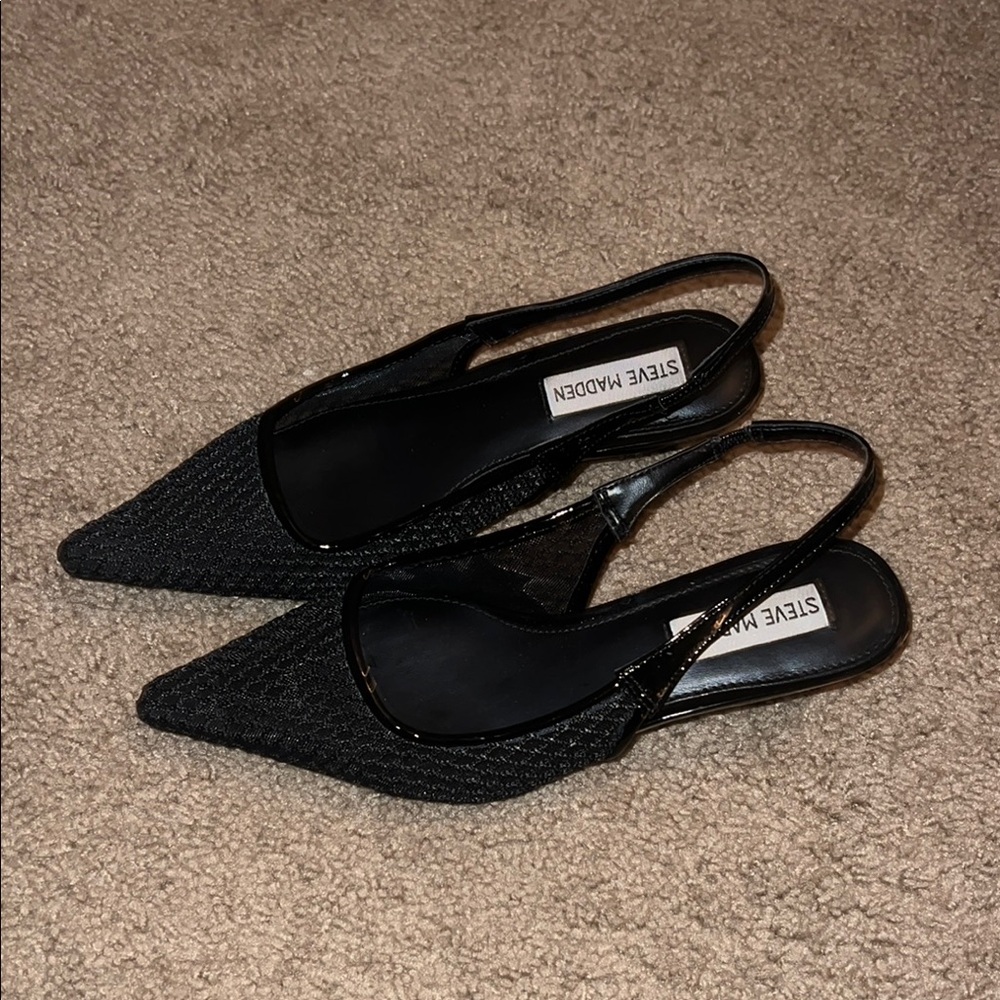 Steve Madden Black Pointed Toe Heels